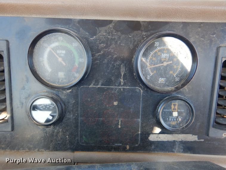 image for item DK1462 1998 Caterpillar D300E  haul truck