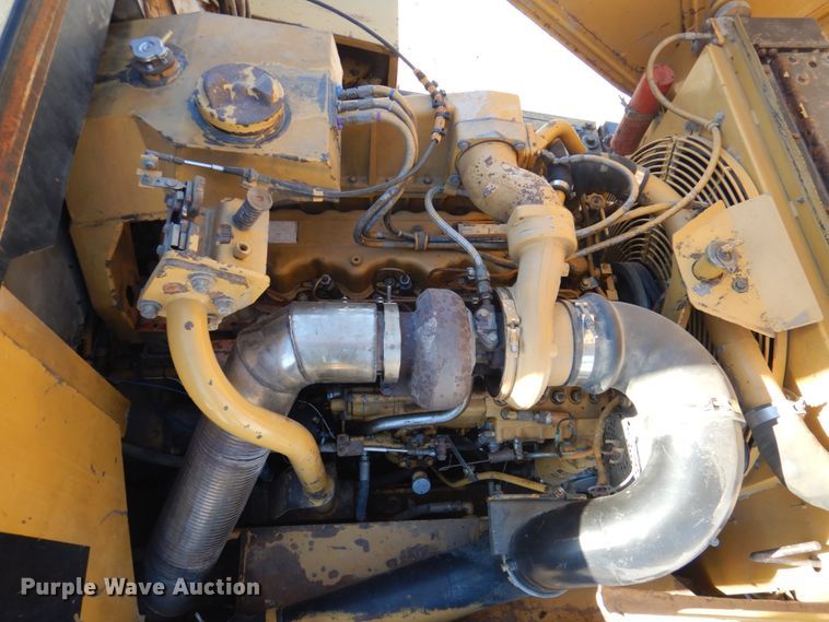 image for item DK1462 1998 Caterpillar D300E  haul truck