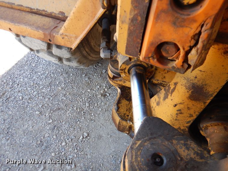 image for item DK1462 1998 Caterpillar D300E  haul truck