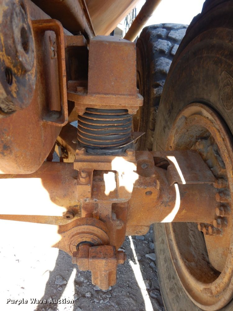 image for item DK1462 1998 Caterpillar D300E  haul truck