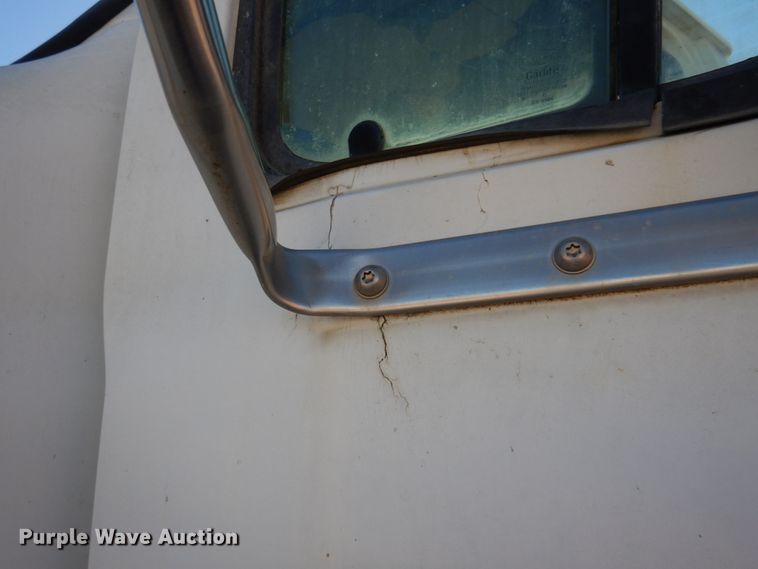 image for item DK1463 2001 Sterling LT7500  water truck