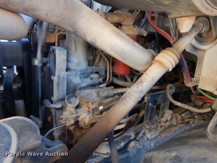 image for item DK1463 2001 Sterling LT7500  water truck