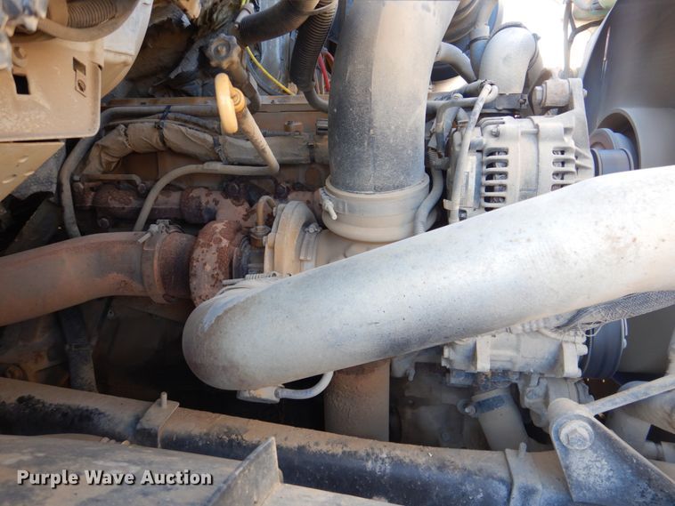 image for item DK1463 2001 Sterling LT7500  water truck