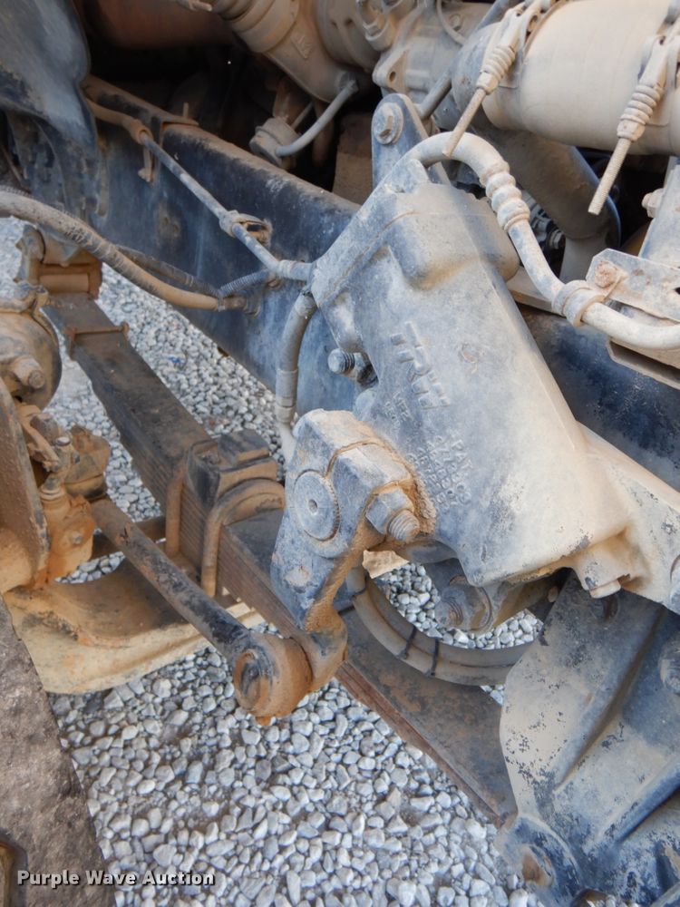 image for item DK1463 2001 Sterling LT7500  water truck