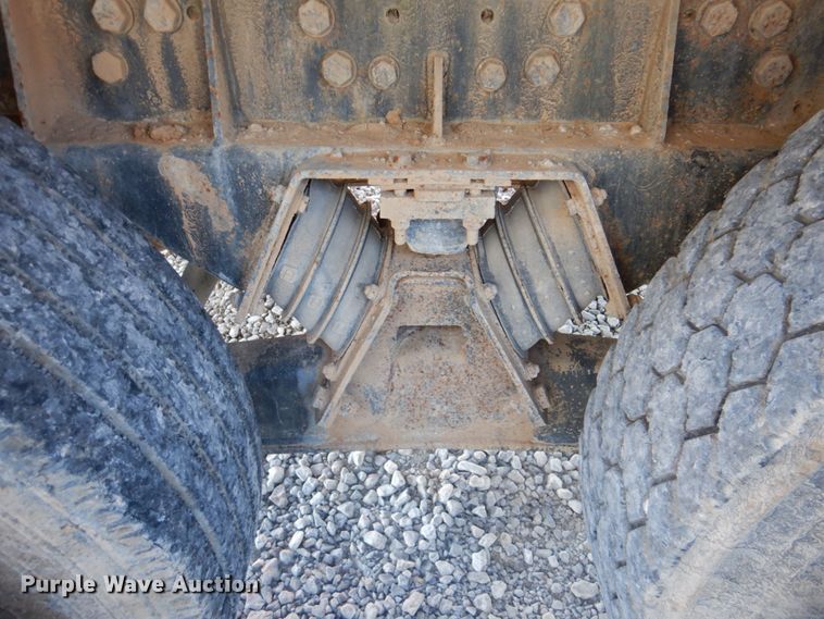 image for item DK1463 2001 Sterling LT7500  water truck