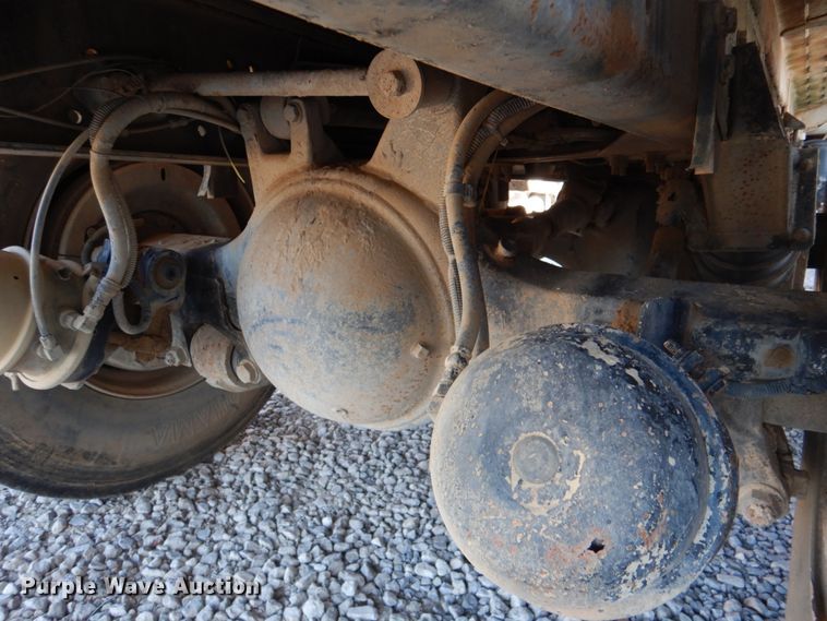 image for item DK1463 2001 Sterling LT7500  water truck