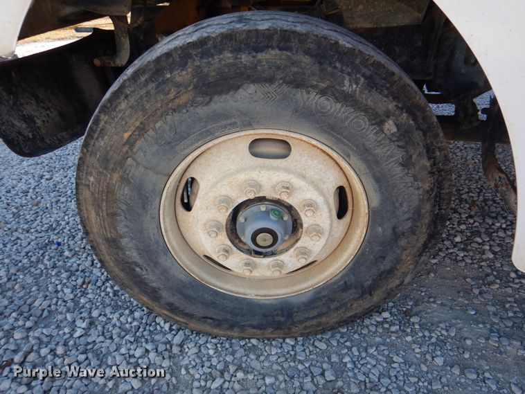 image for item DK1463 2001 Sterling LT7500  water truck