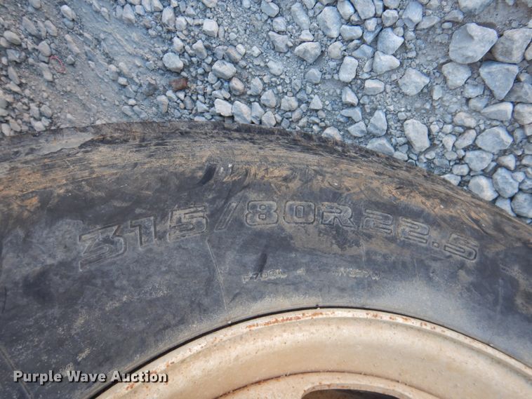 image for item DK1463 2001 Sterling LT7500  water truck