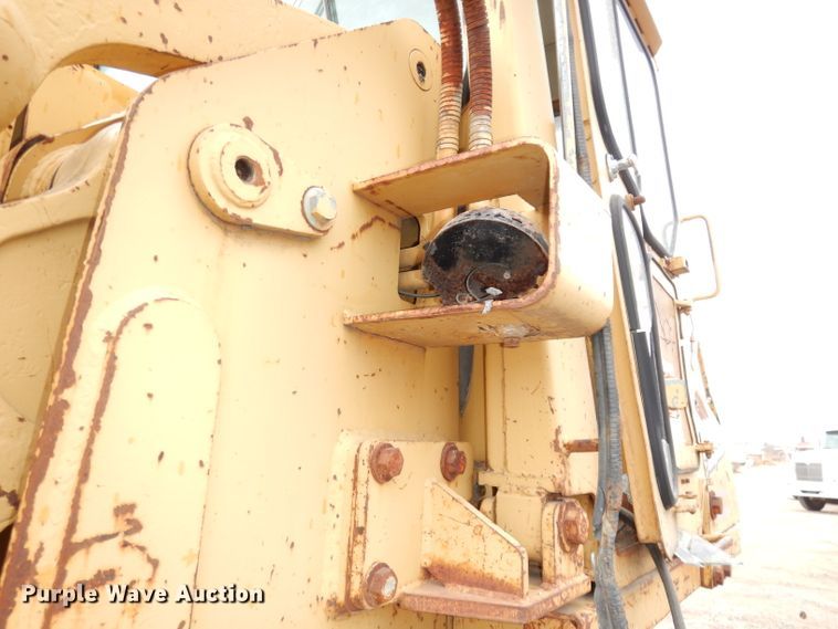 image for item DK3190 Fiat-Allis  track loader