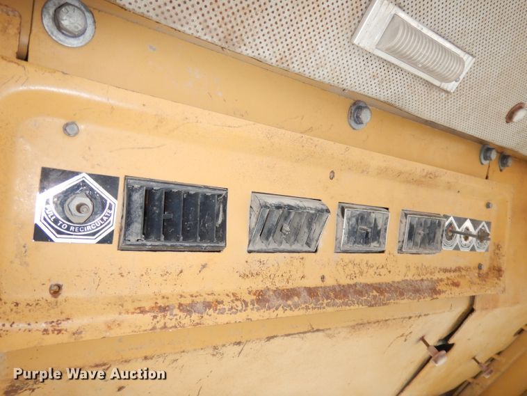 image for item DK3190 Fiat-Allis  track loader