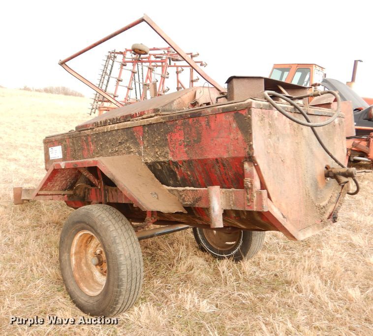 image for item DK3204 Tar pot