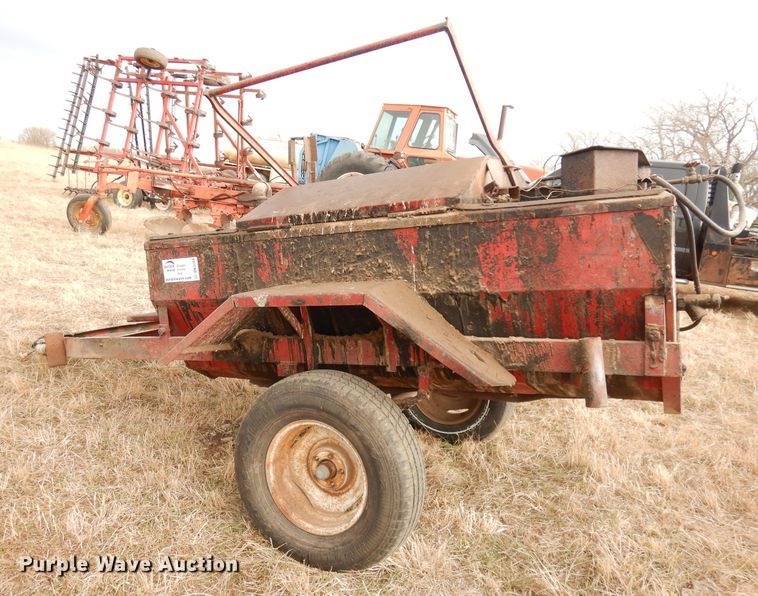 image for item DK3204 Tar pot