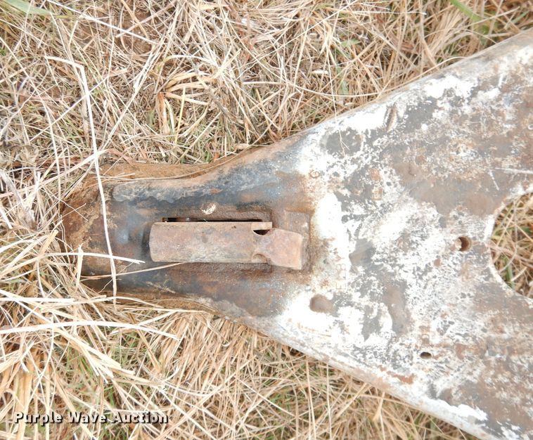 image for item DK3204 Tar pot