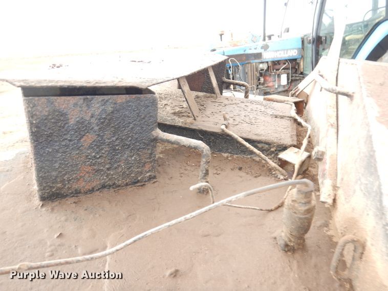 image for item DK3204 Tar pot