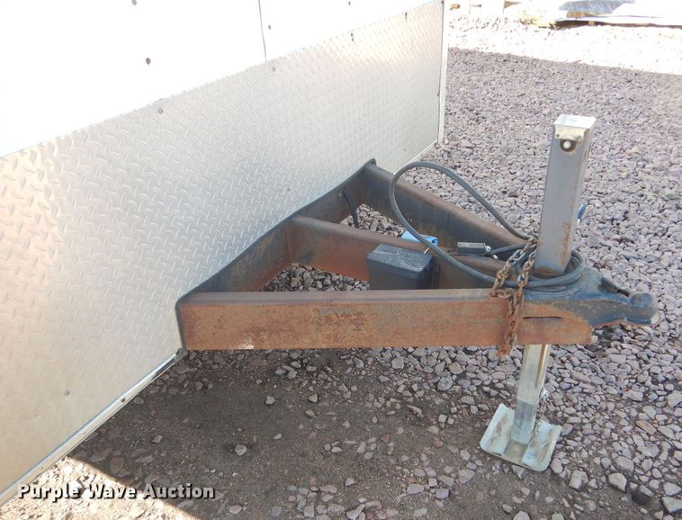 image for item DK3264 1998 Haulmark 32  spray foam trailer