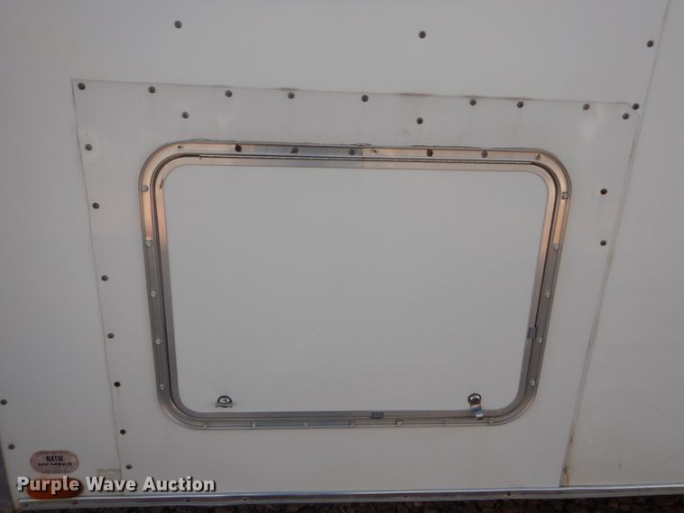 image for item DK3264 1998 Haulmark 32  spray foam trailer