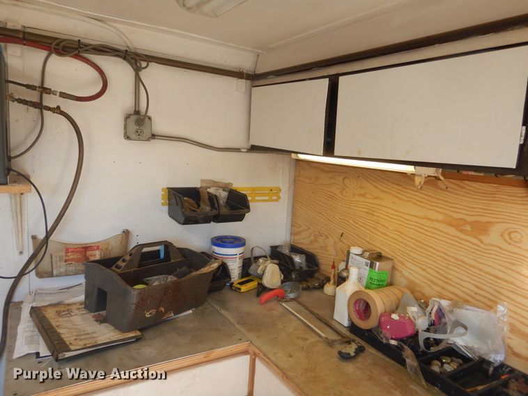 image for item DK3264 1998 Haulmark 32  spray foam trailer