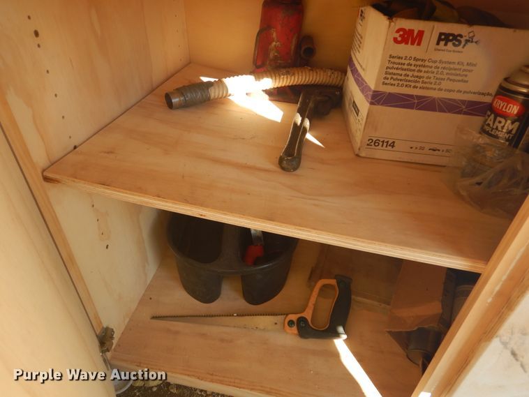 image for item DK3264 1998 Haulmark 32  spray foam trailer