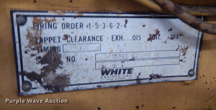 image for item DK3264 1998 Haulmark 32  spray foam trailer