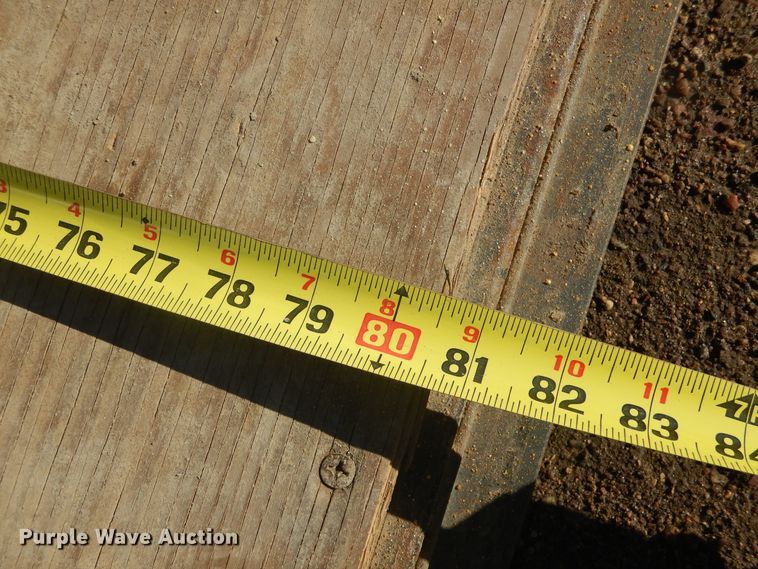 image for item DK3264 1998 Haulmark 32  spray foam trailer