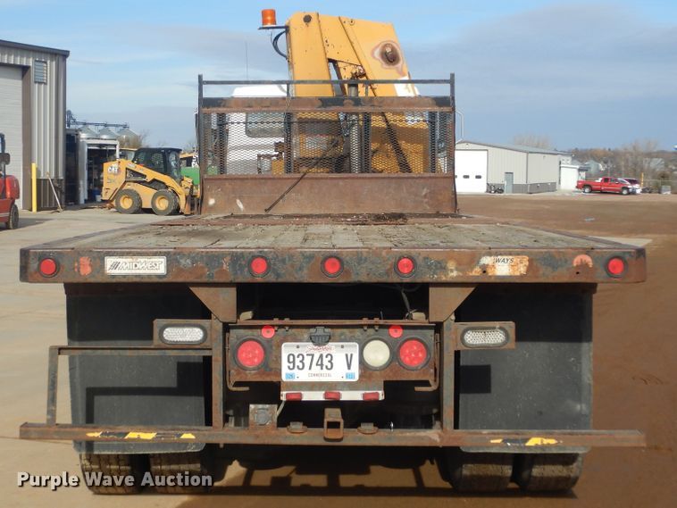 image for item DK3275 2003 Freightliner FL80  crane truck