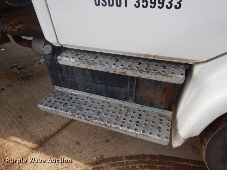 image for item DK3275 2003 Freightliner FL80  crane truck