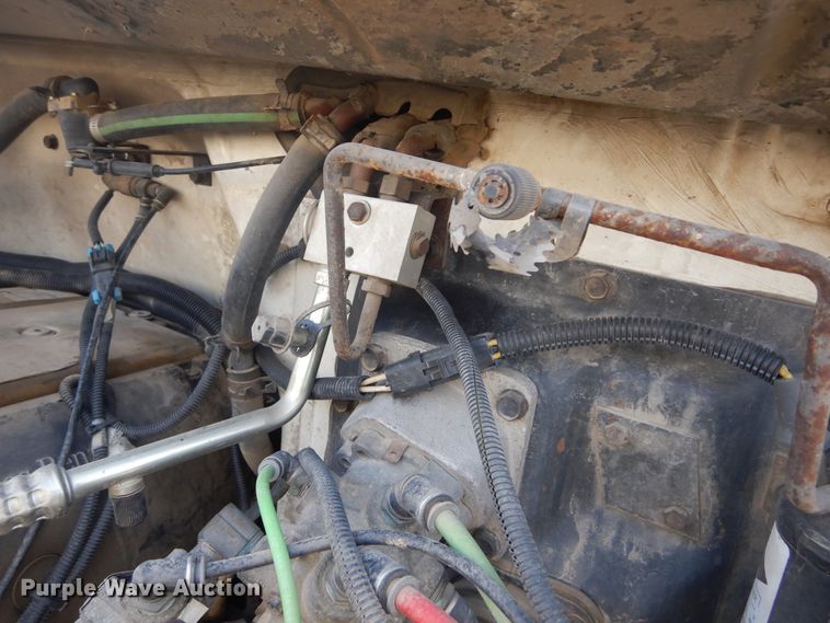 image for item DK3275 2003 Freightliner FL80  crane truck