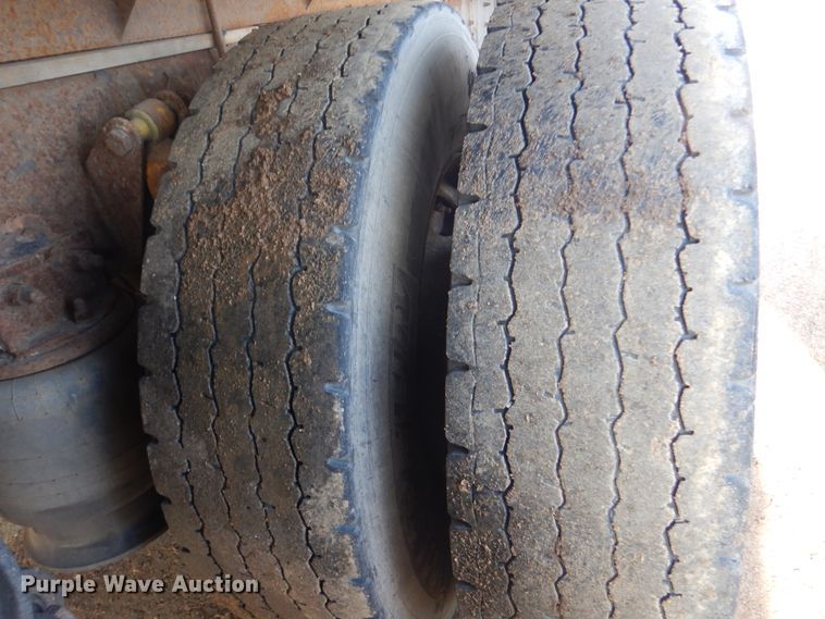 image for item DK3275 2003 Freightliner FL80  crane truck