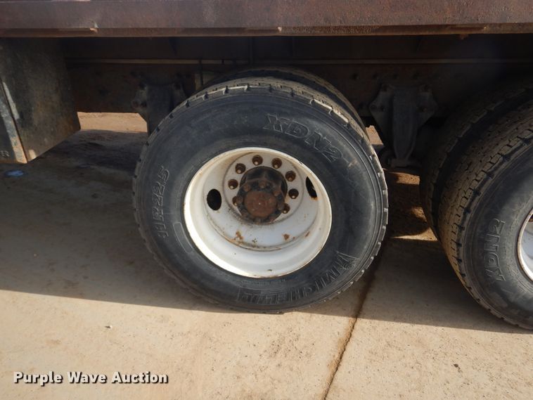 image for item DK3275 2003 Freightliner FL80  crane truck