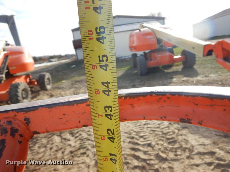 image for item DK3354 2005 JLG 460SJ  boom lift