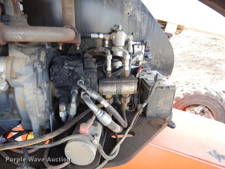 image for item DK3354 2005 JLG 460SJ  boom lift