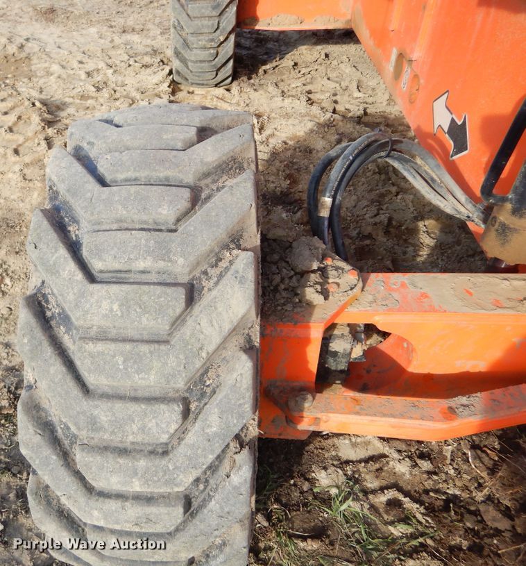 image for item DK3354 2005 JLG 460SJ  boom lift