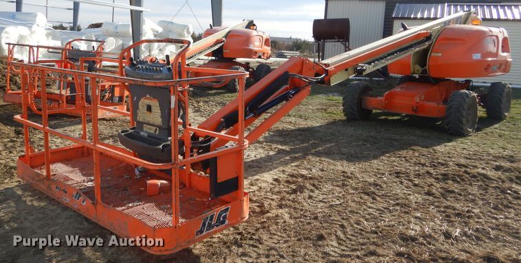 image for item DK3355 2005 JLG 460SJ  boom lift