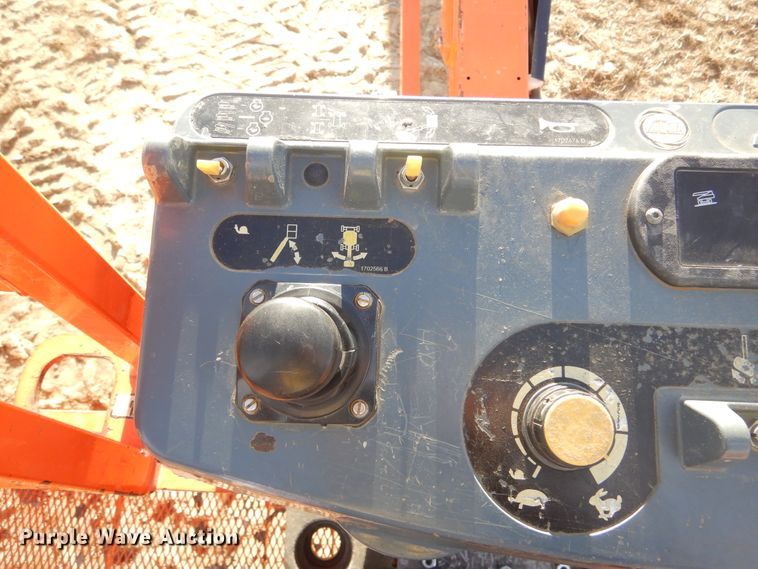 image for item DK3355 2005 JLG 460SJ  boom lift