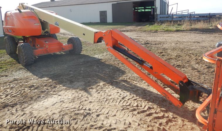 image for item DK3355 2005 JLG 460SJ  boom lift
