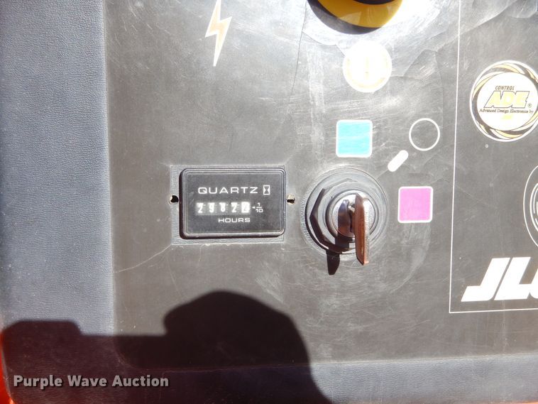 image for item DK3355 2005 JLG 460SJ  boom lift