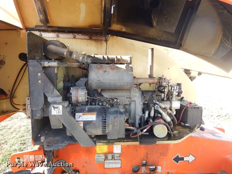 image for item DK3355 2005 JLG 460SJ  boom lift