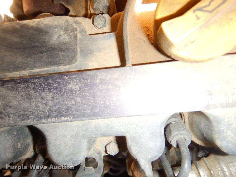 image for item DK3355 2005 JLG 460SJ  boom lift