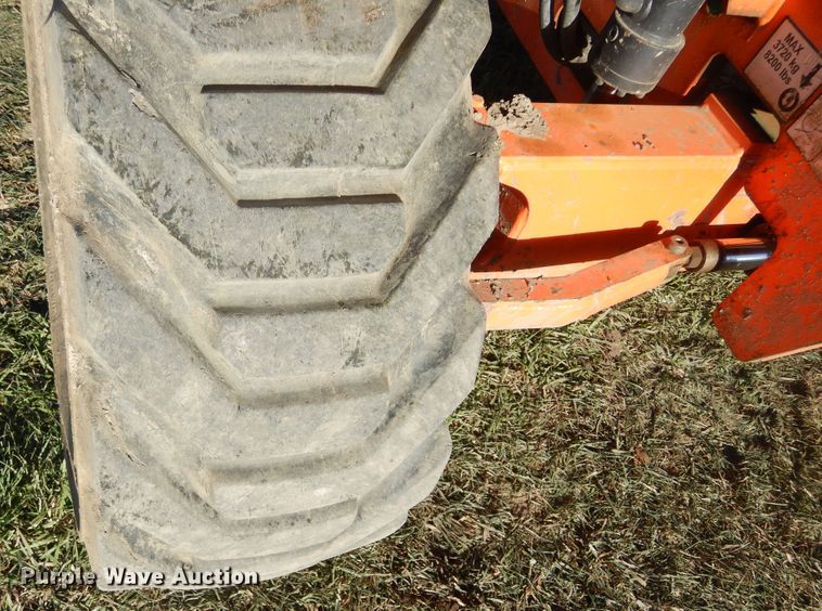 image for item DK3355 2005 JLG 460SJ  boom lift