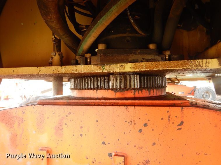 image for item DK3355 2005 JLG 460SJ  boom lift