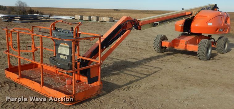 image for item DK3356 2005 JLG 460SJ  boom lift