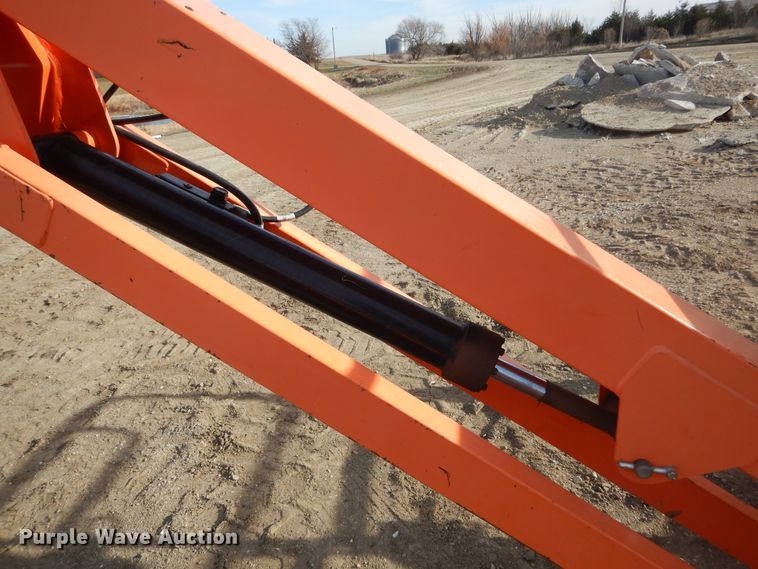image for item DK3356 2005 JLG 460SJ  boom lift