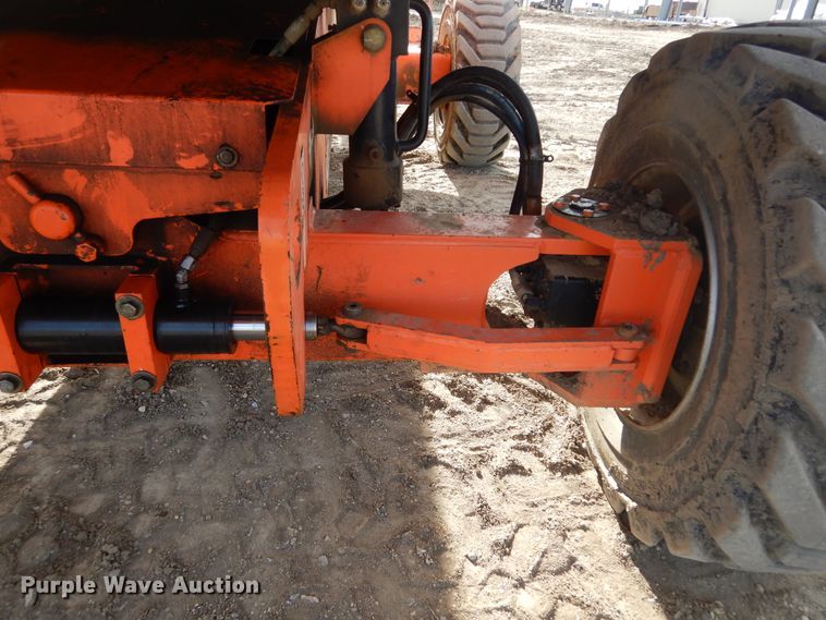 image for item DK3356 2005 JLG 460SJ  boom lift