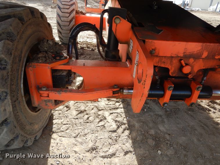 image for item DK3356 2005 JLG 460SJ  boom lift