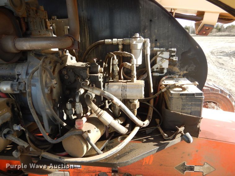 image for item DK3356 2005 JLG 460SJ  boom lift