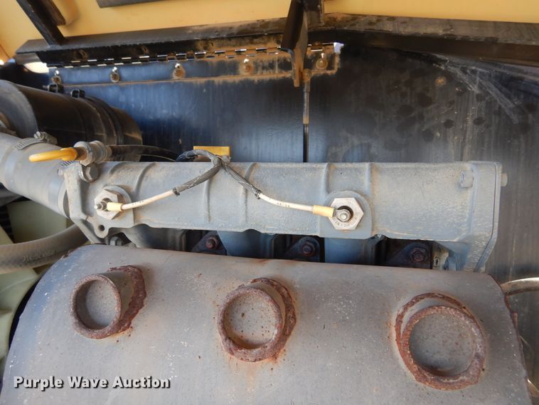 image for item DK3356 2005 JLG 460SJ  boom lift