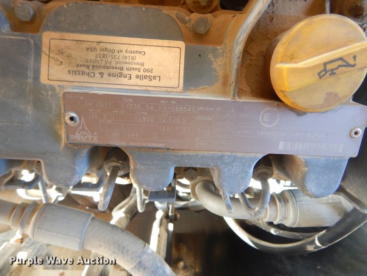 image for item DK3356 2005 JLG 460SJ  boom lift