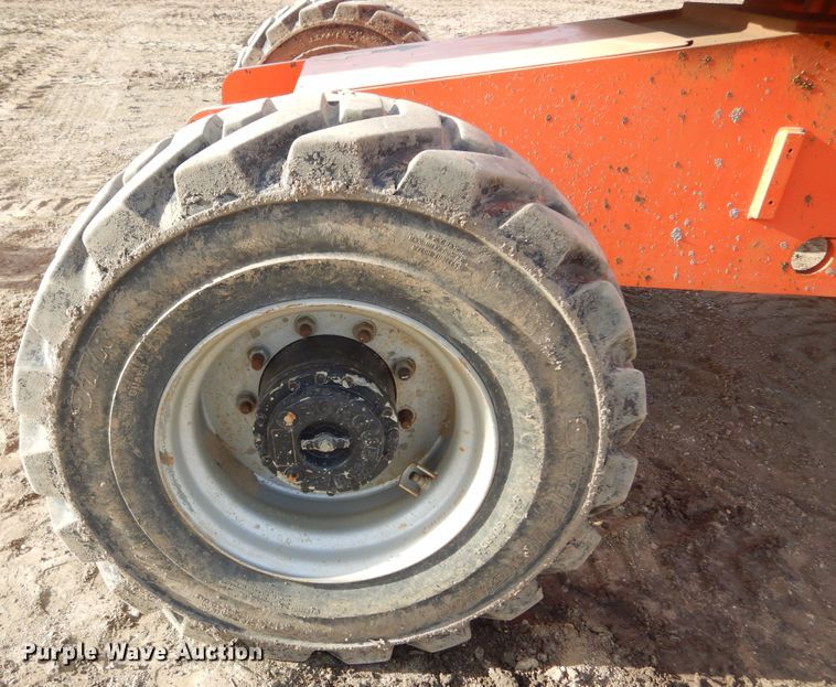 image for item DK3356 2005 JLG 460SJ  boom lift