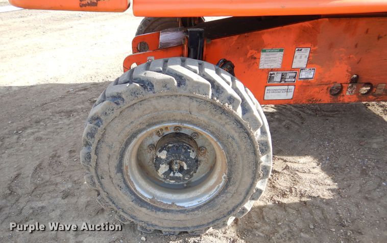 image for item DK3356 2005 JLG 460SJ  boom lift