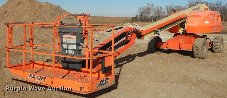 image for item DK3357 2005 JLG 460SJ  boom lift
